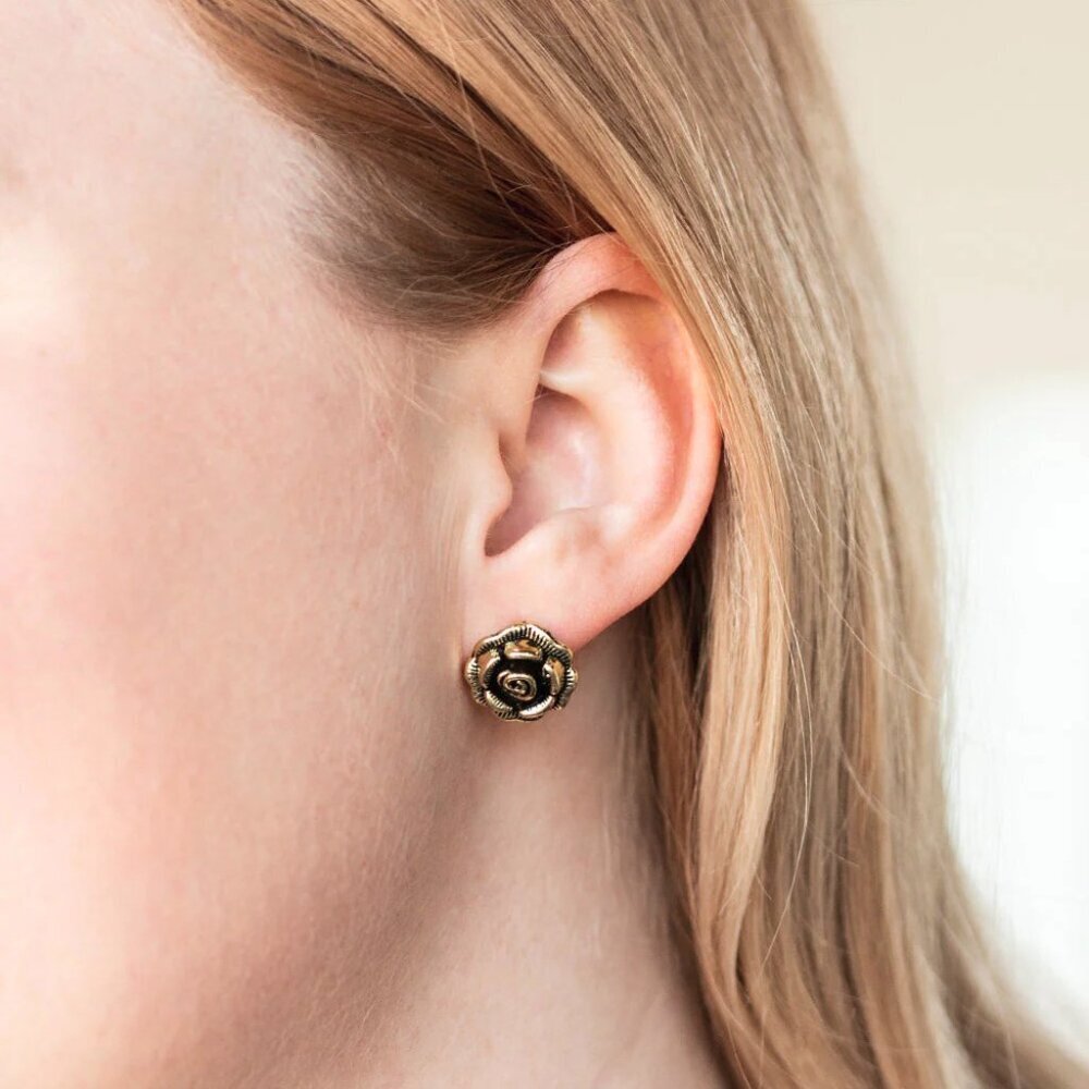 Paparazzi Jewelry Accessories - Best ROSEBUDS - Brass Earrings - Vintage